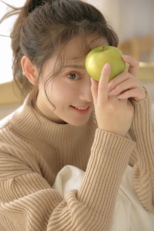 光屁股的女生内裤